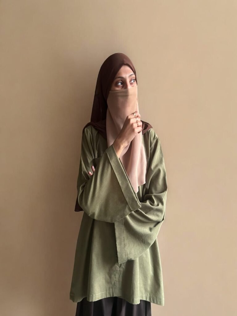 Home match green coord set